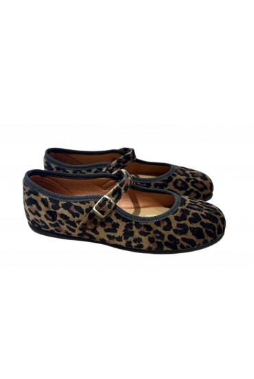 Mercedita Chuches Animal Print