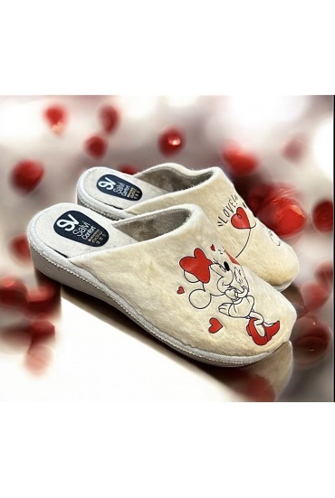 Zapatilla de Casa Love...